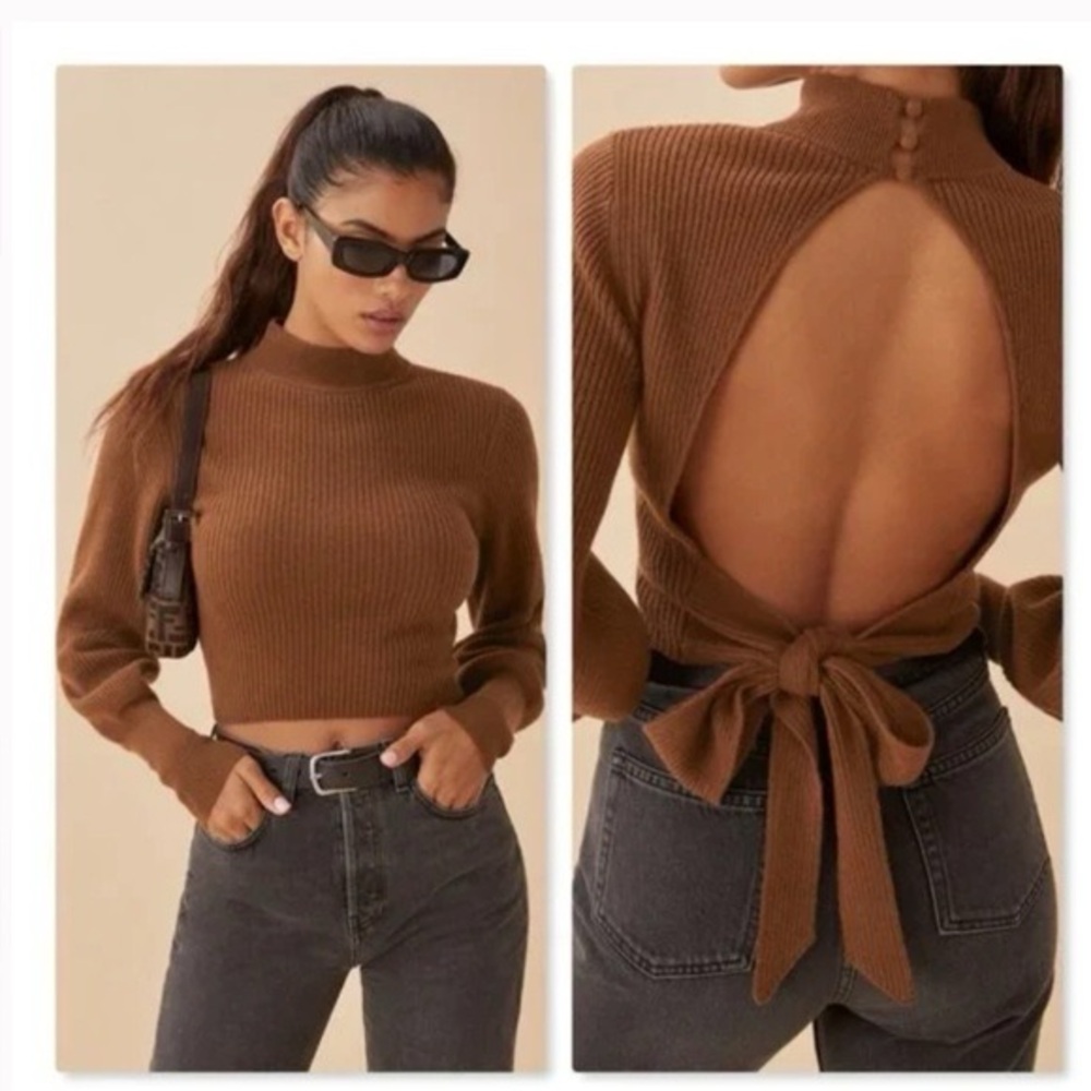 Reformation ‘Osteria’ Cashmere Open-Back Cropped Sweater